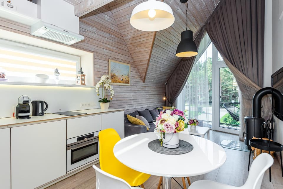 Kitchen or kitchenette, Living room, Dining area