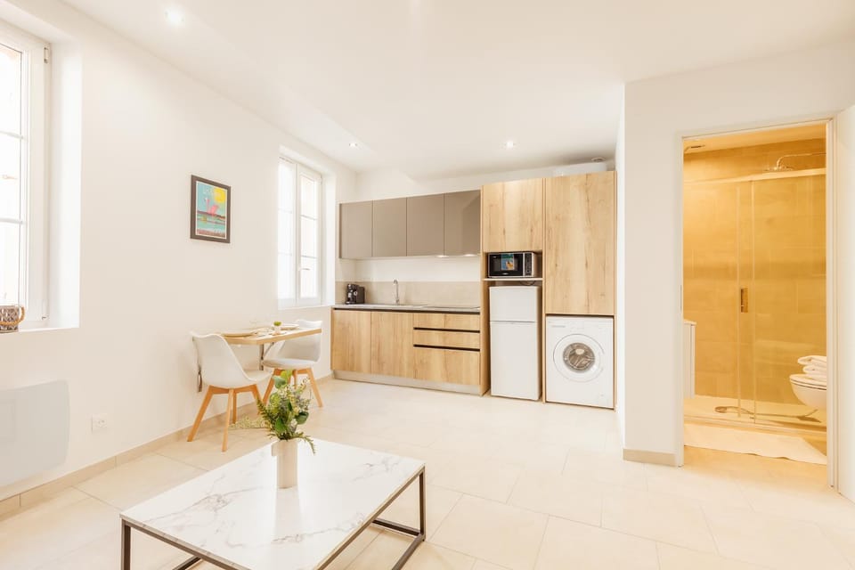 Roche 2 Apartment in Toulon