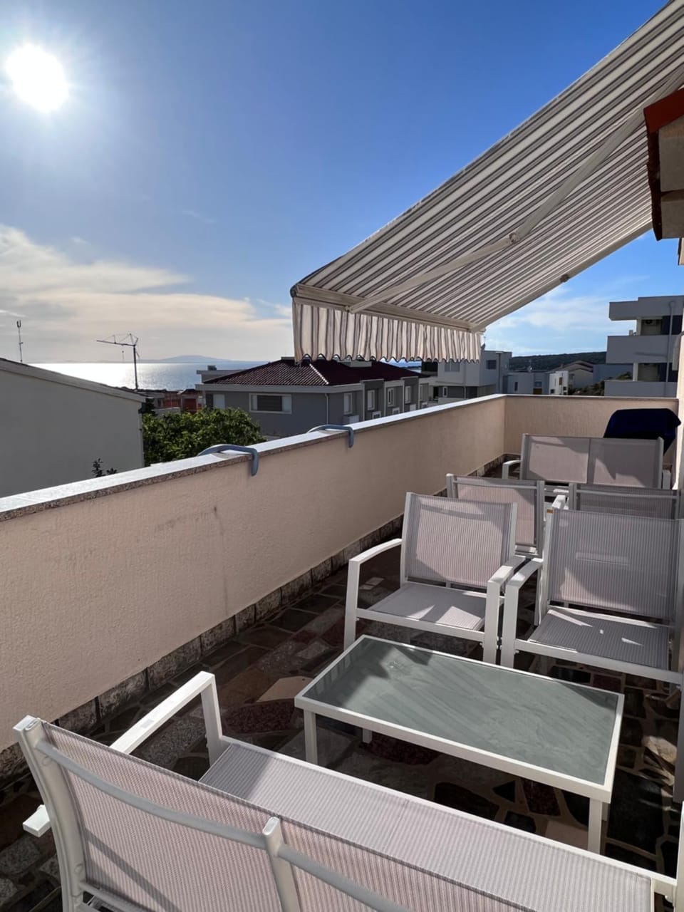 View (from property/room), Balcony/Terrace, Seating area
