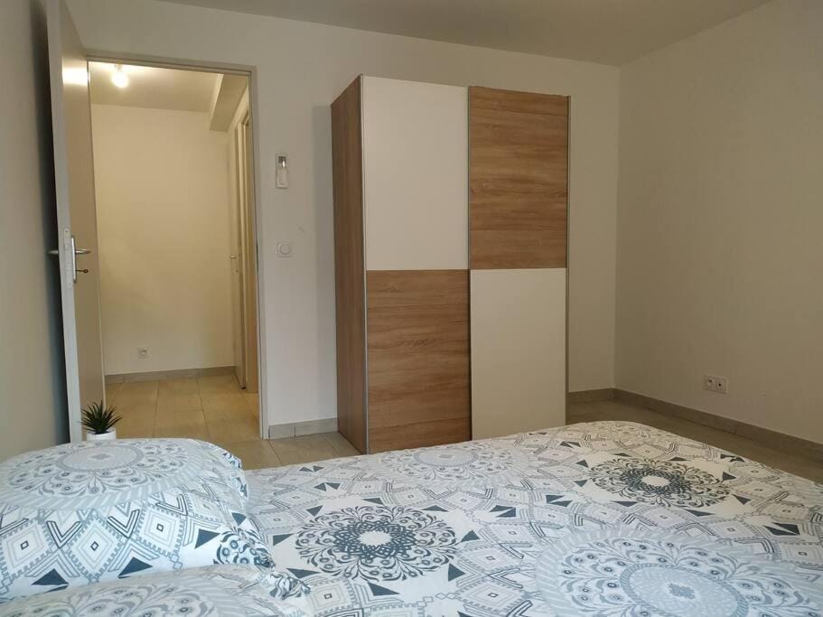 Superbe T2 proche de la Mer - Climatisation + parking Apartment in Canet-en-Roussillon