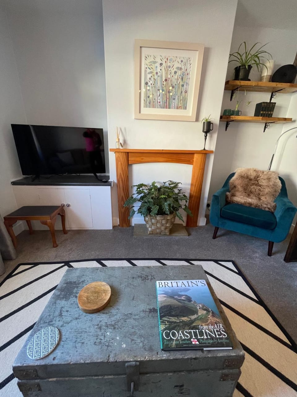 TV and multimedia, Living room, Seating area