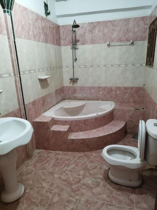 Toilet, Bathroom, Bath