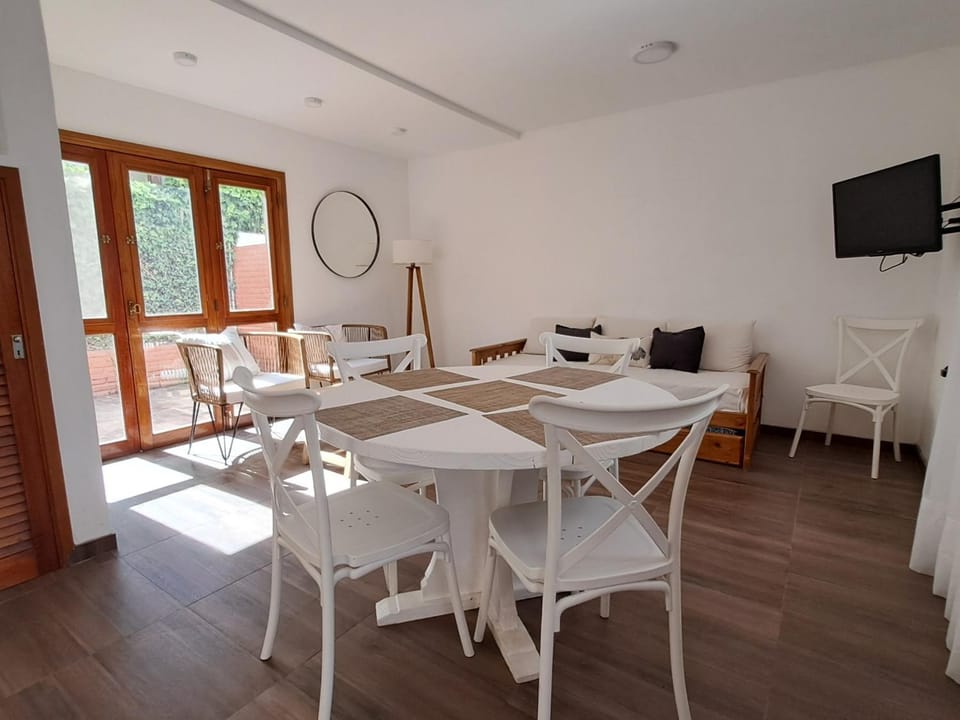 Duplex BESUGO, con patio y parrilla Apartment in Pinamar