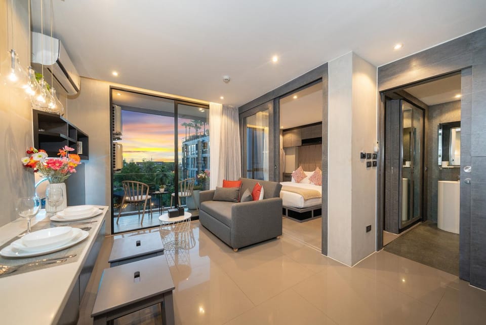 Balcony/Terrace, Living room, Seating area, Dining area