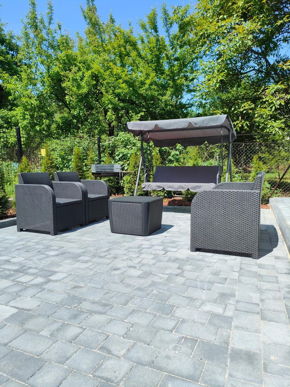 Day, Garden, Seating area, Garden view