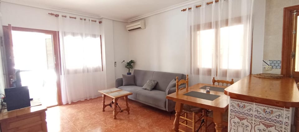Planta Baja con Terraza Apartment in Torre La Mata