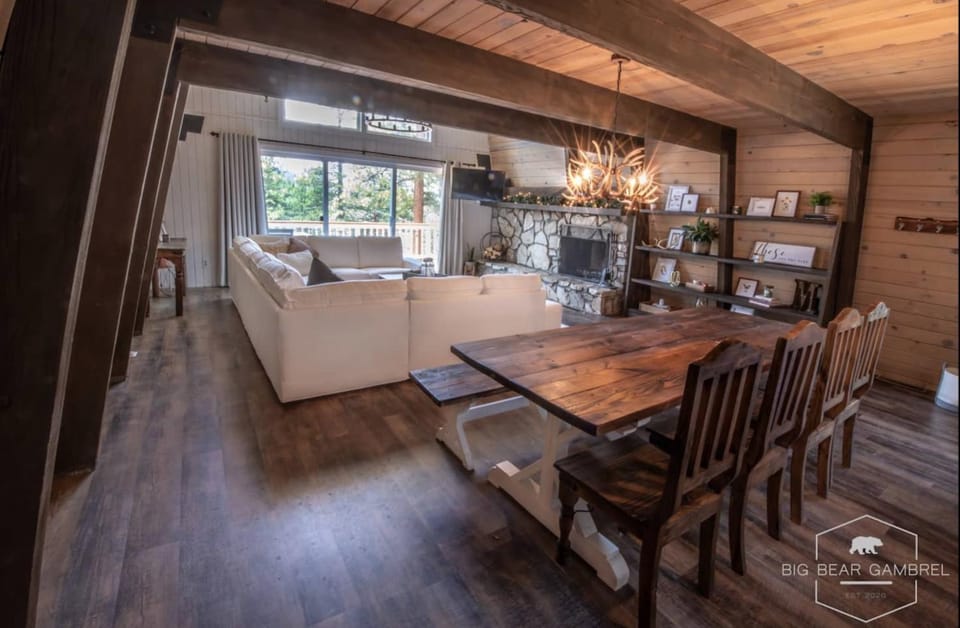 Big Bear Gambrel by Big Bear Vacations Hot Tub Pool Table Games Central Moonridge House in Big Bear
