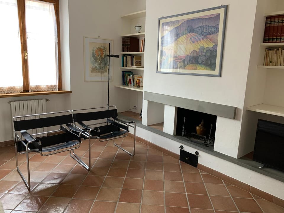 Living room, flat iron