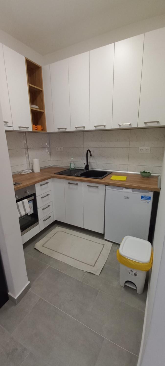 Kitchen or kitchenette, pet friendly, stove