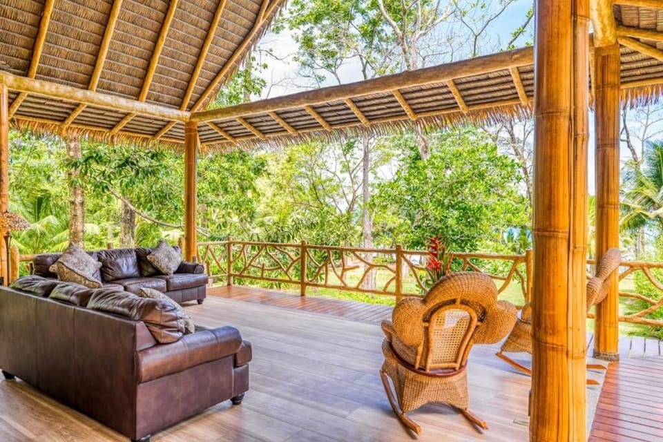 Casa Santa Maria House in Puntarenas Province