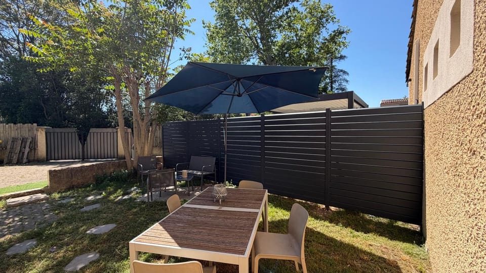 Spring, Garden, Dining area, Garden view