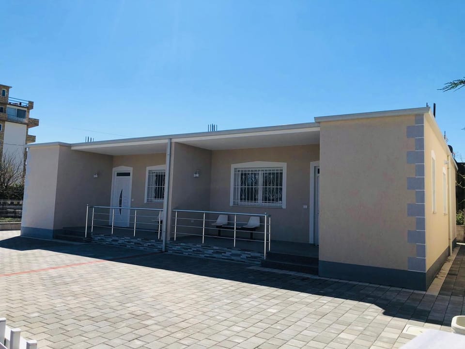 Villa Velipoja Villa in Montenegro
