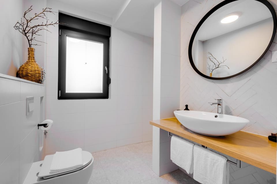 Toilet, Bathroom