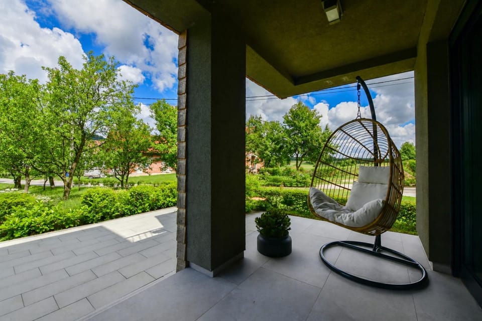 Day, Garden, Balcony/Terrace, Inner courtyard view