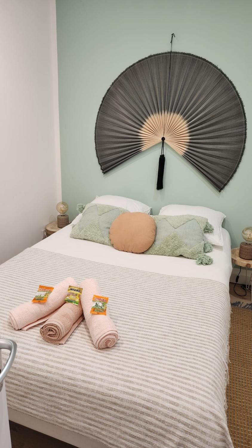Le Albrand - Joliette - St Charles - Vieux Port Apartment in Marseille