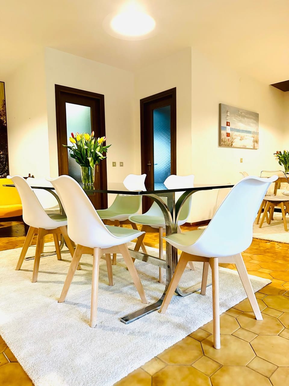 Living room, Dining area