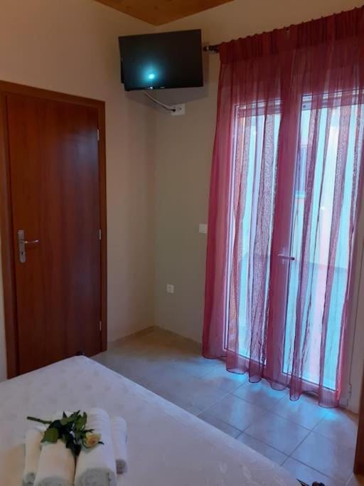 Phyllida Guest House - M1 House in Messenia
