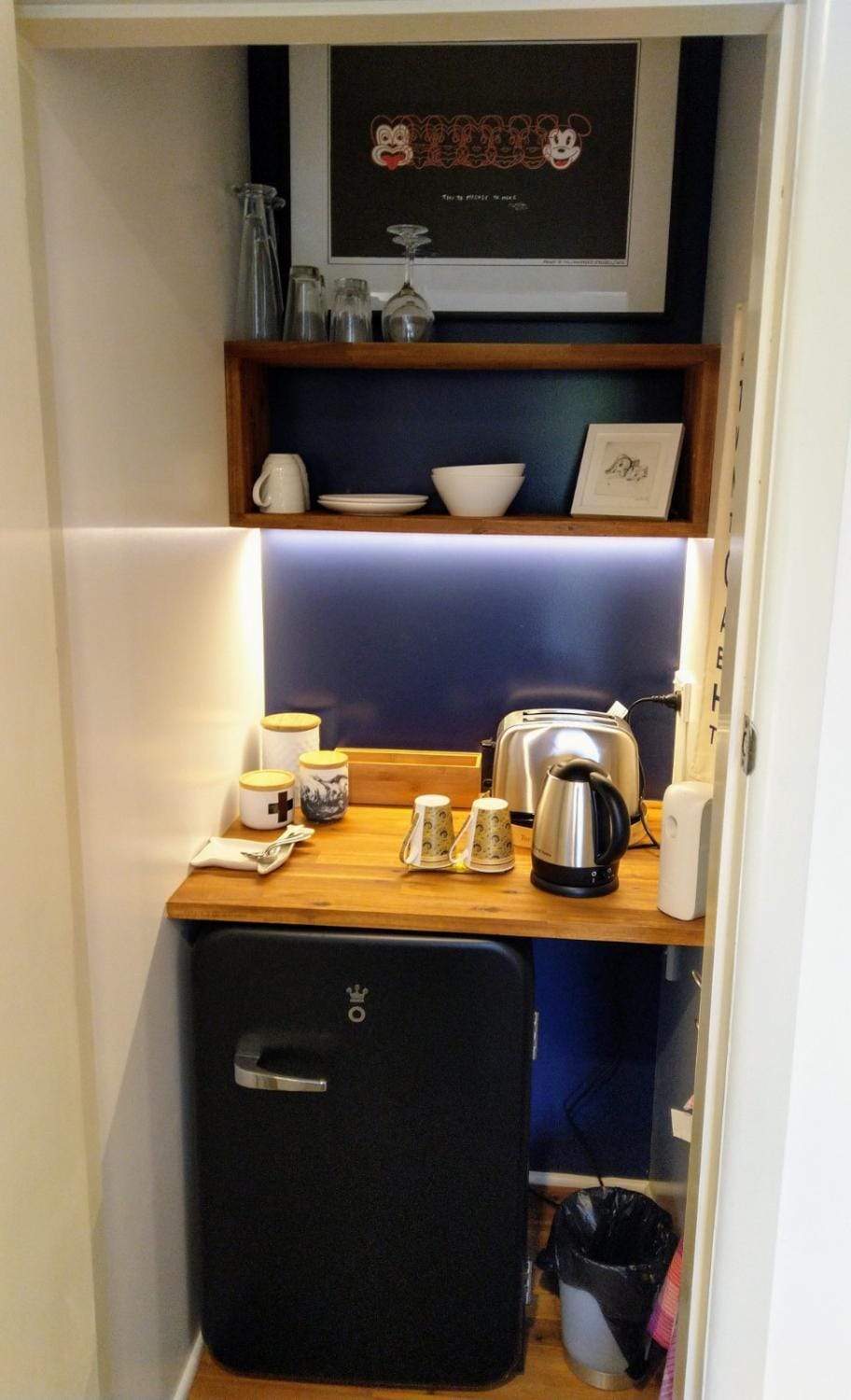 Kitchen or kitchenette