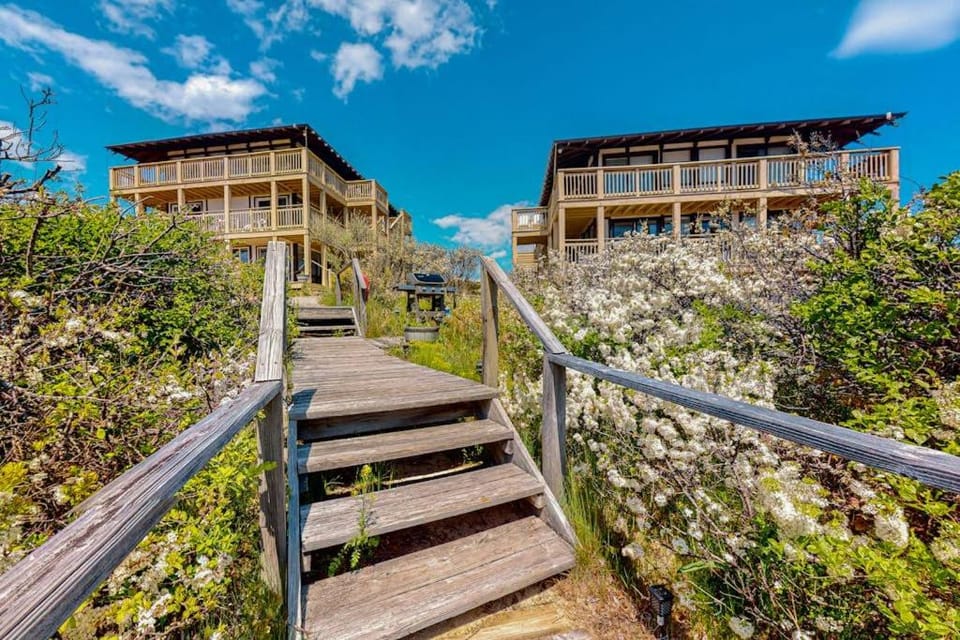 Mermaid Cove House in North Truro