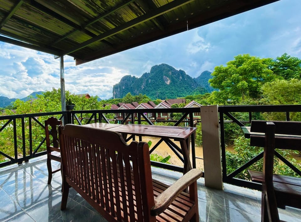 Seating area, Mountain view