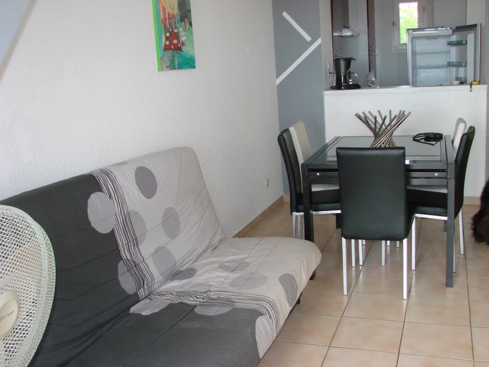 LE Jasmin Apartment in Fleury