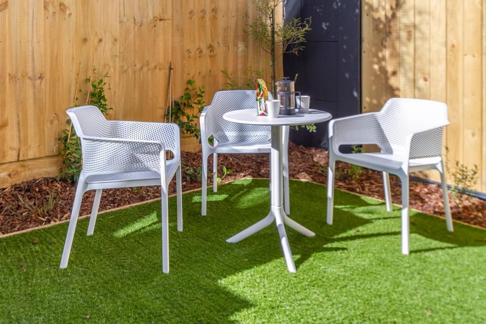 Day, Garden, Coffee/tea facilities, Dining area, Garden view