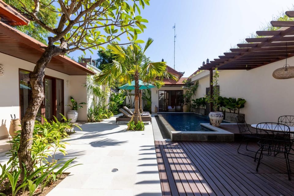 Villa Stella - Tranquillity by the beach Villa in Denpasar