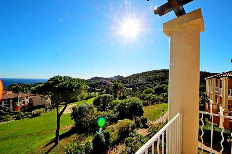 Natural landscape, View (from property/room), Balcony/Terrace, Mountain view, Sea view