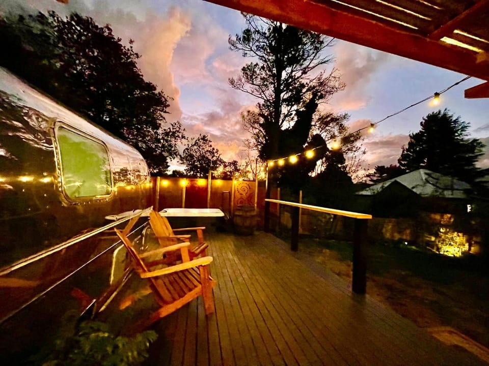 Night, Garden, Hot Tub, Hot Tub, View (from property/room), Balcony/Terrace, Garden view