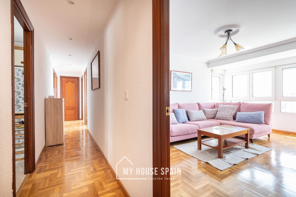 MyHouseSpain - Luminoso piso junto al centro Apartment in Gijón