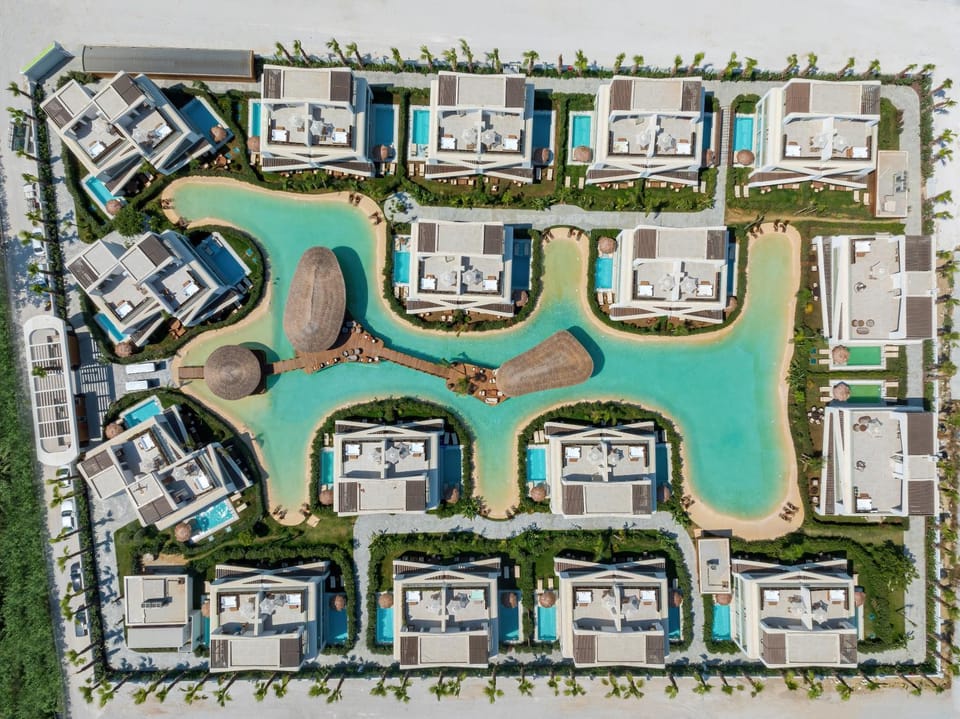 Property building, Day, Bird's eye view