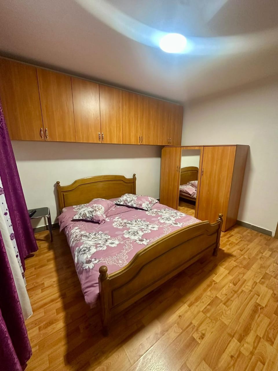 Bedroom, wardrobe
