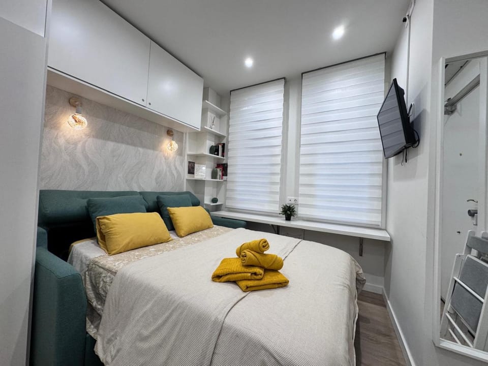 TV and multimedia, towels