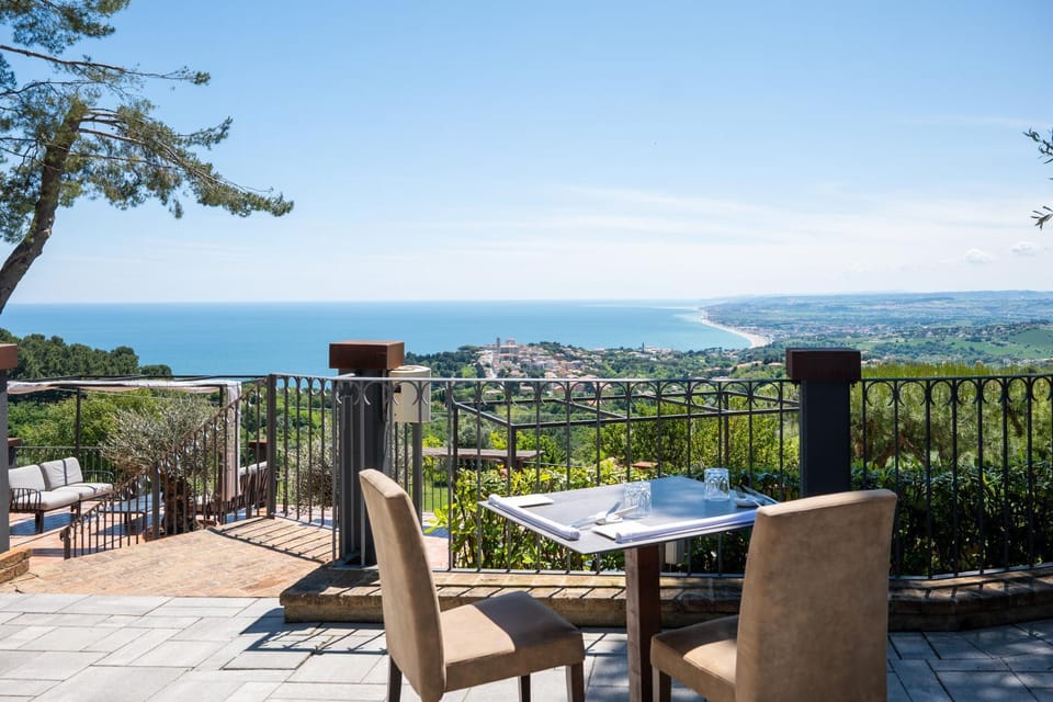 La Ginestra in Fiore Camere Bed and Breakfast in Marche