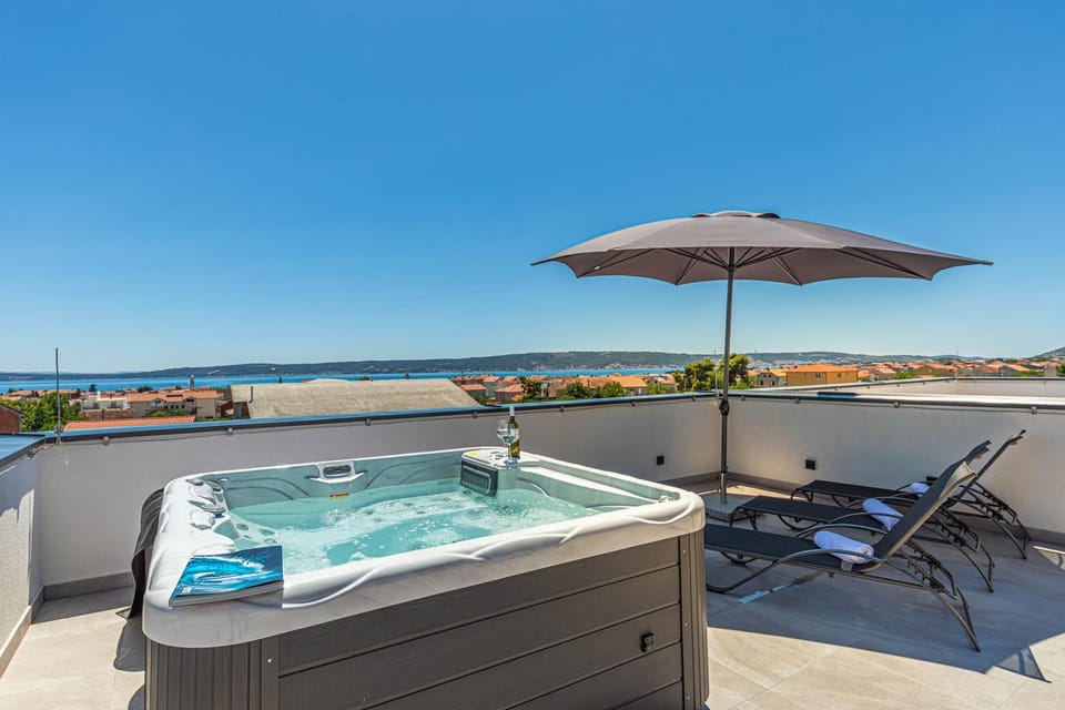 Hot Tub, View (from property/room), Balcony/Terrace, Sea view