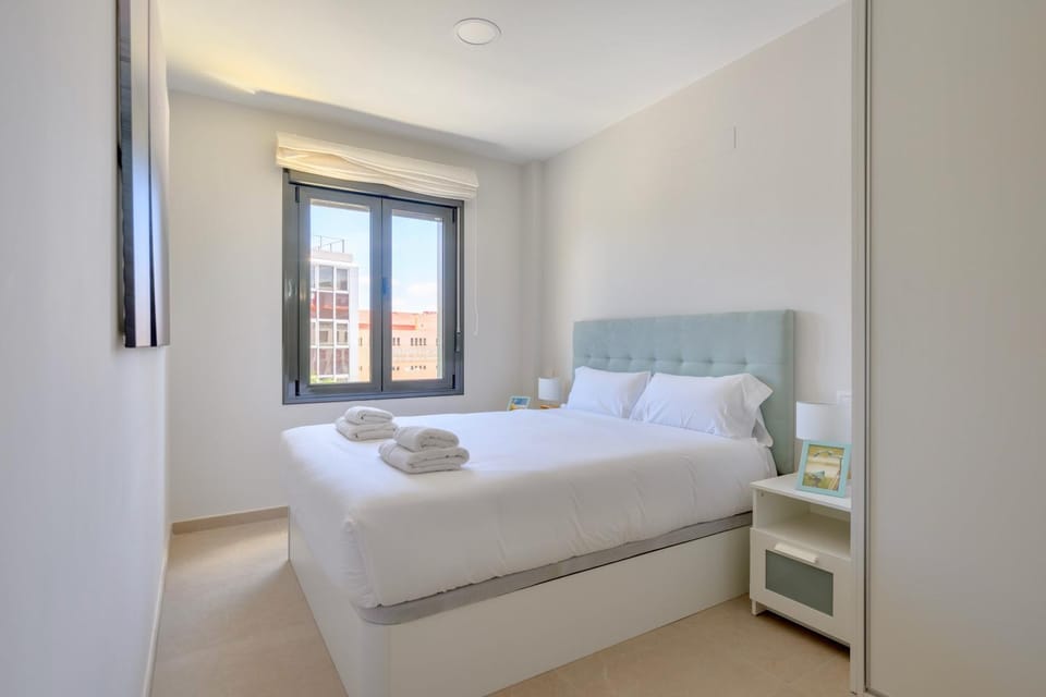 Brand New 2BR with Auto Check-In Apartment in Las Palmas de Gran Canaria