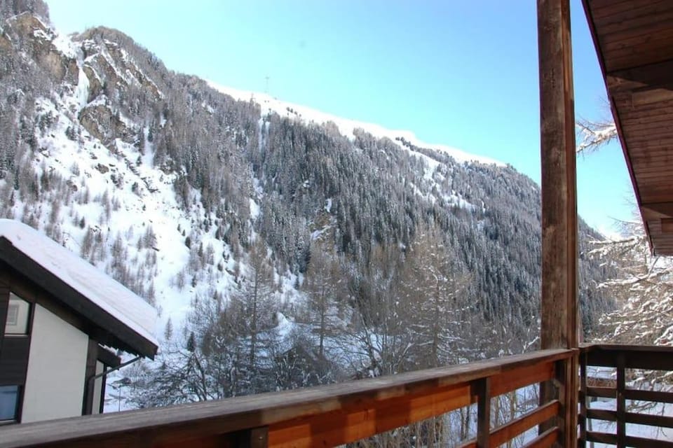 Eperon 8 Localisation idéale Apartment in Canton of Valais