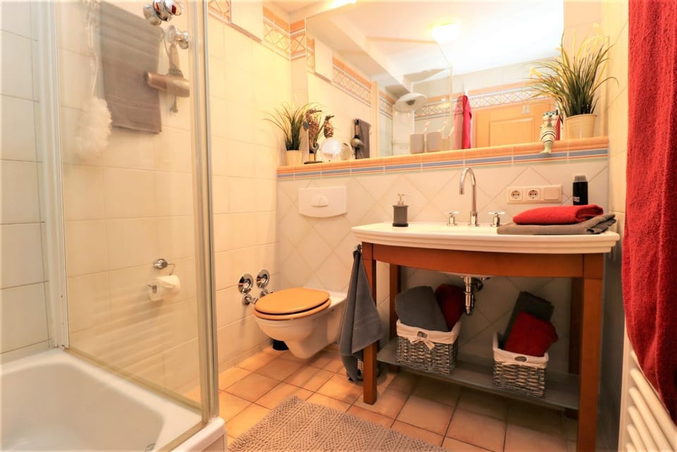 Birkenhof App 07, "MEERblick" Apartment in Wustrow