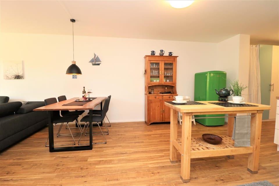 Bickbeeren Schweiz Villa Amalia, "Dicker Fisch" Apartment in Mecklenburg-Vorpommern, Germany