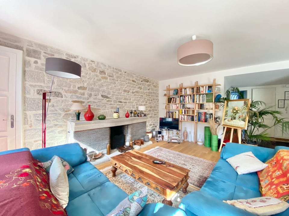 Library, TV and multimedia, Living room