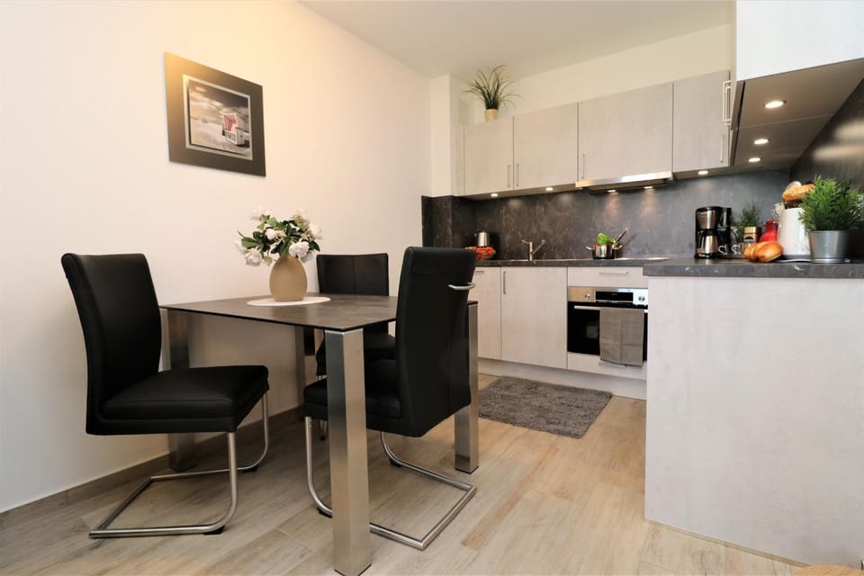 Birkenhof App 26, "Deichsuite" Apartment in Wustrow