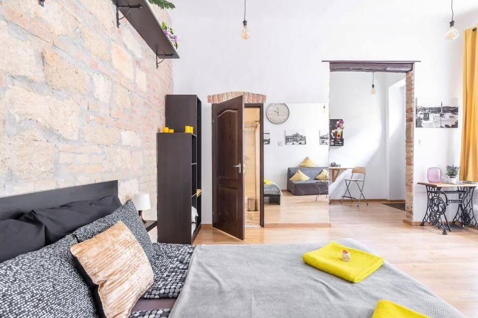 Vintage Style Cozy Downtown Apartment. Apartment in Budapest