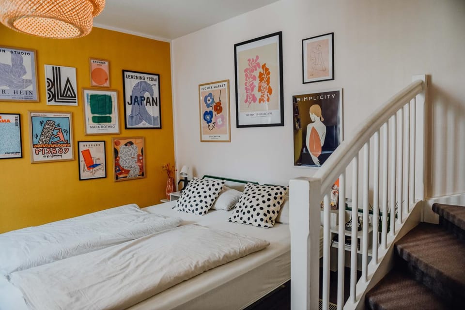 Bed, Bedroom