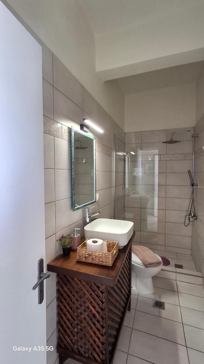Shower, Toilet, Bathroom