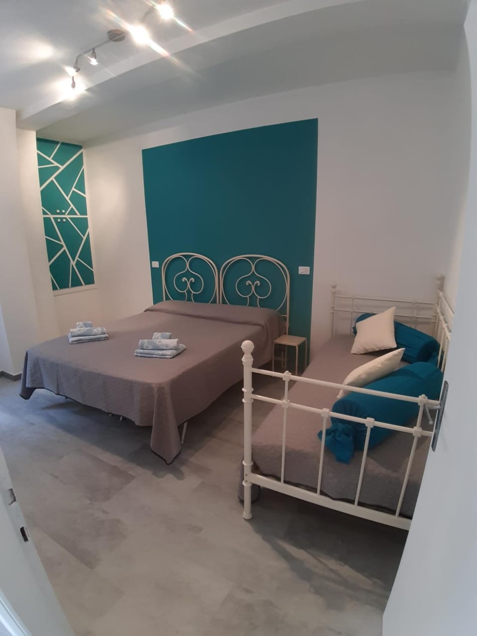 Casa fontana rossa House in Canton of Ticino