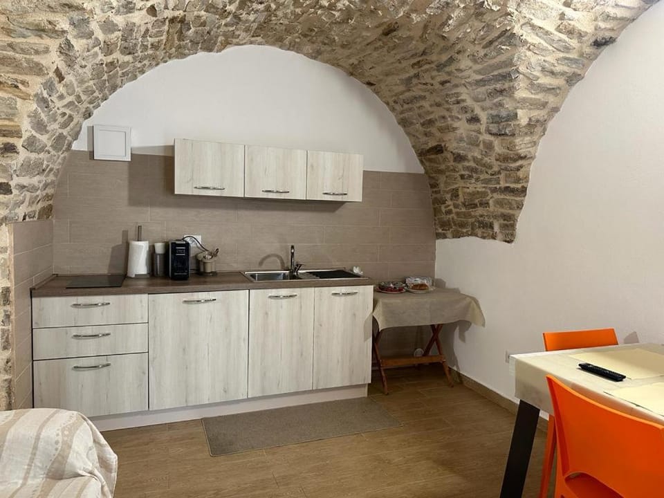 Kitchen or kitchenette, stove