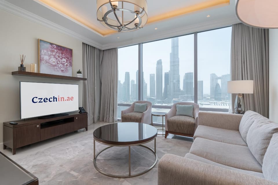 TV and multimedia, View (from property/room), Living room, Seating area