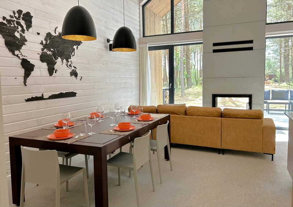 Living room, Seating area, Dining area, flat iron