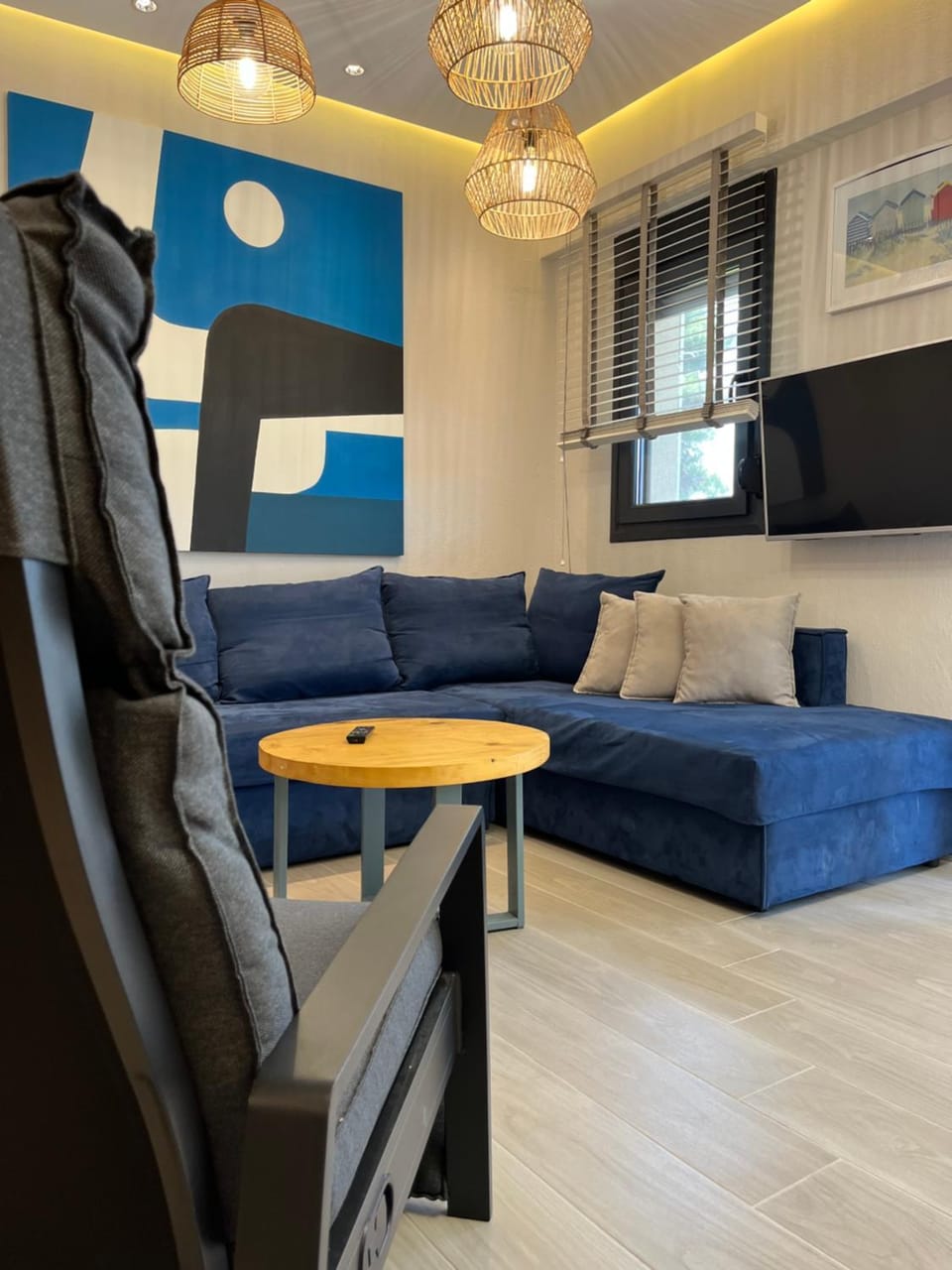 TV and multimedia, Living room, Seating area