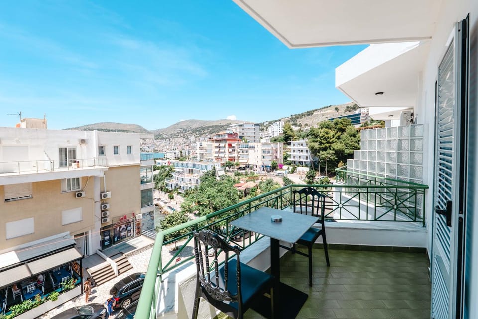 Villa Rrodhaj Apartment in Sarandë